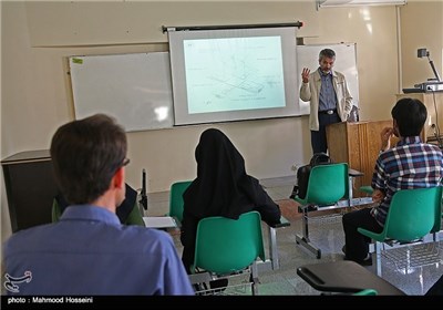 کامران دانشجو پس از وزارت در دولت دهم در دانشگاه علم و صنعت مشغول تدریس می باشد