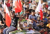 تظاهر کنندگان بحرینی خواستار راهکار سیاسی برای حل بحران این کشور شدند