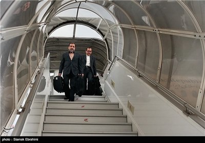 Iranian Negotiators Arrive in Geneva for Talks with G5+1