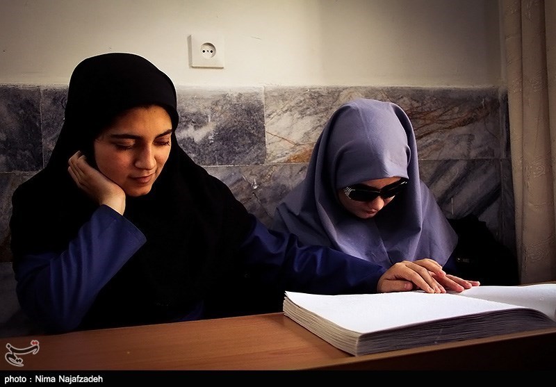 خوزستان | دانش‌آموزان نابینای شوش‌ مقام برتر‌ انشانویسی را کسب کردند
