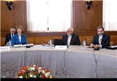 جنگ روانی‌ آمریکایی‌ها در ژنو/ شایعه تعلیق تمامی فعالیت‌های هسته‌ای ایران