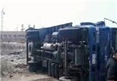 تانکر حامل بنزین در جاده تهران -کرج واژگون شد