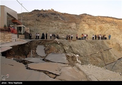 نشست خیابان در مشهد و تخلیه ساکنان منطقه حادثه