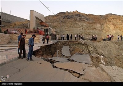 نشست خیابان در مشهد و تخلیه ساکنان منطقه حادثه