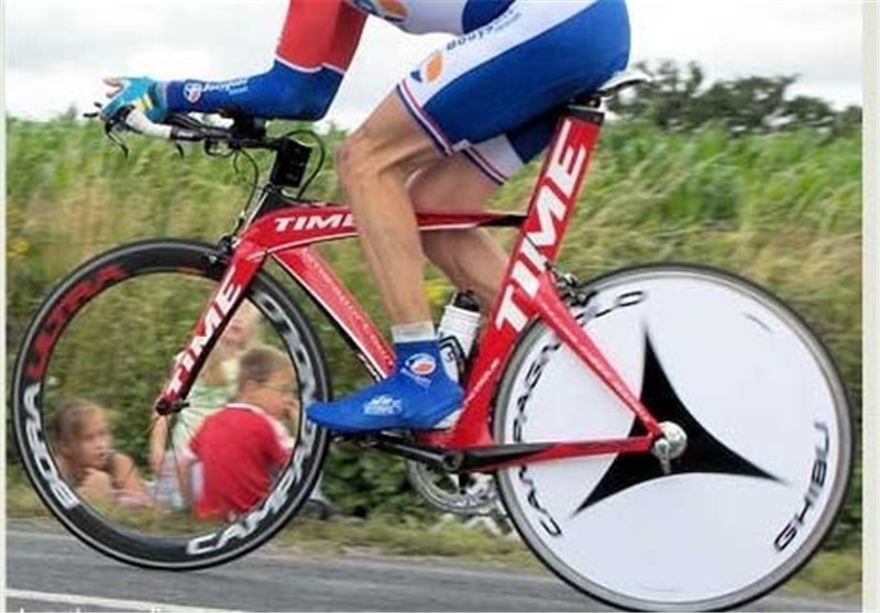 نوجوان دوچرخه سوار رفسنجانی قهرمان کشور شد