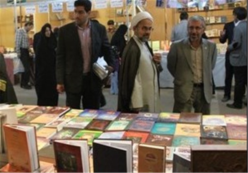 تمدید یک روزه پانزدهمین نمایشگاه کتاب ناشران ایران در مشهد مقدس