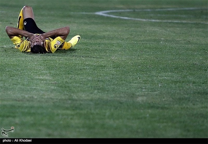 شکست سپاهان مقابل الاهلی، آخرین دستاورد فوتبال ایران در سال 92