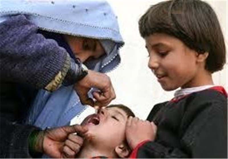 طرح واکسیناسیون فلج اطفال در منطقه زلزله‌زده بستک اجرا می‌شود