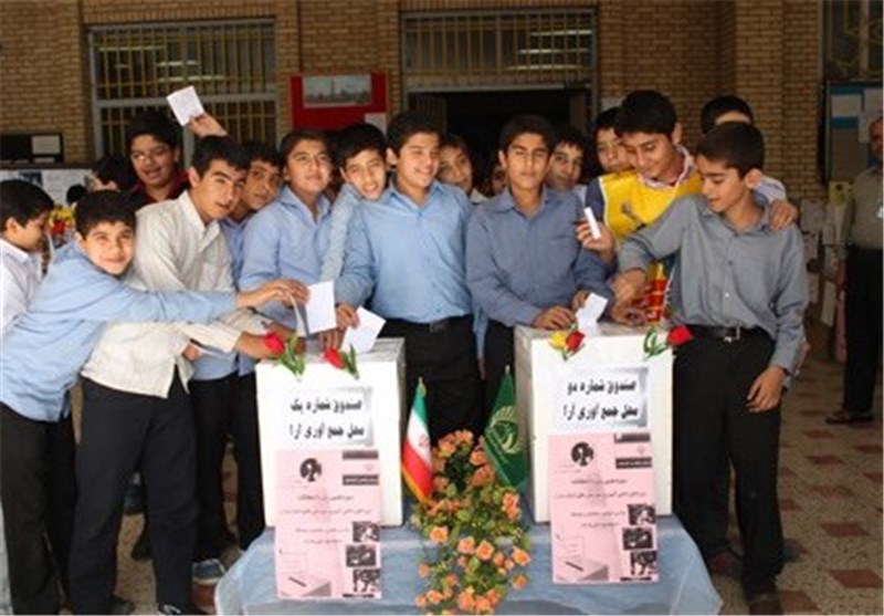هفدهمین انتخابات شورای دانش‌آموزی در اصفهان برگزار شد