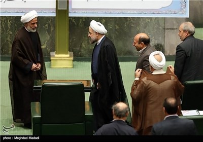 Iranian Parliament Holds Debate on Cabinet’s Remaining Posts