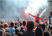 راهپیمایی موافقان و مخالفان مرسی در اسکندریه به زد و خورد کشید