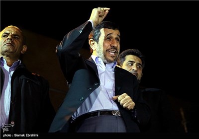 درباره نامه احمدی‌نژاد به بن‌سلمان/ افزایش دوز رادیکالیسم با عرض ادب به جلاد! 