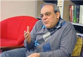 عباس عبدی: روزنامه آرمان یک خبر جعلی از من کار کرد و جوابیه‌ام را هم منتشر نکرد