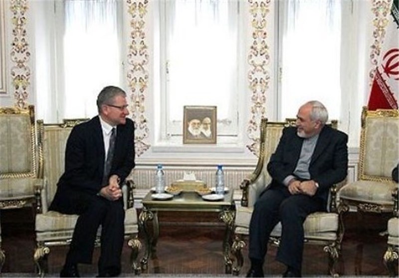 Iran, Poland Stress Further Expansion of Relations