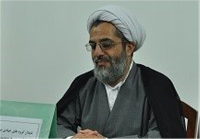 نهضت امام خمینی (ره) خواب جهان استکبار را آشفته کرد