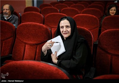 گلاب آدینه در مجمع عمومی انجمن بازیگران خانه سینما