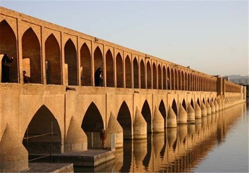سی ‌و سه پل اصفهان، نماد معماری ایران باستان + تصاویر
