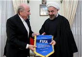 روحانی: فیفا به فوتبال کشورهای درحال توسعه کمک کند/ بلاتر: فوتبالیست‌های ایران سفیران صلح در برزیل خواهند بود