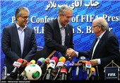 سپ بلاتر رئیس فیفا و علی کفاشیان رئیس فدراسیون فوتبال ایران 