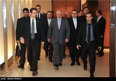 Senior Officials from Iran, Group 5+1 Continue Talks in Geneva for 3rd Day