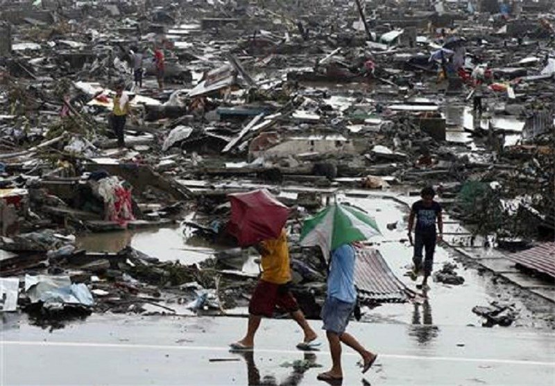 Philippine Typhoon Survivors Begin to Rebuild