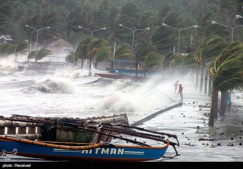 Powerful Typhoon Threatens Philippines, Thousands Evacuated