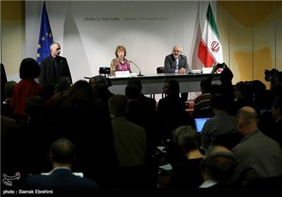 Iran’s Zarif, EU’s Ashton Hold Joint Press Conference