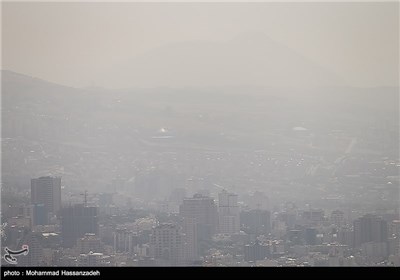 Tehran Closes Kindergartens, Elementary Schools over Air Pollution