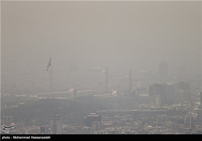 Tehran Closes Kindergartens, Elementary Schools over Air Pollution