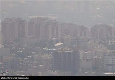 Tehran Closes Kindergartens, Elementary Schools over Air Pollution