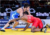 Iranian Wrestlers Win Gold, Silver at Asian Championships