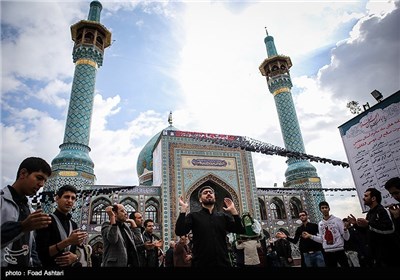 Shiite Muslims in Iranian Capital Hold Tasua Ritual