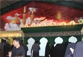 زیارت روزانه 3 هزار نفر از ضریح خیمه‌گاه حضرت ابوالفضل‌ (ع) در بوشهر