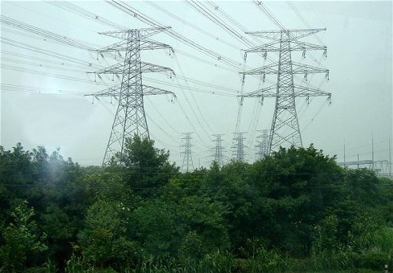 خط انتقال برق سیاه بیشه - وردآورد آماده اتصال به شبکه سراسری شد