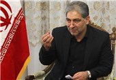 استاندار آذربایجان شرقی از مناطق زلزله‌زده ورزقان بازدید کرد