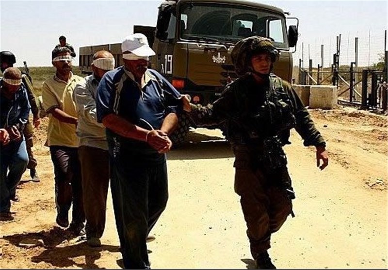 100 Palestinians Detained for Throwing Stones