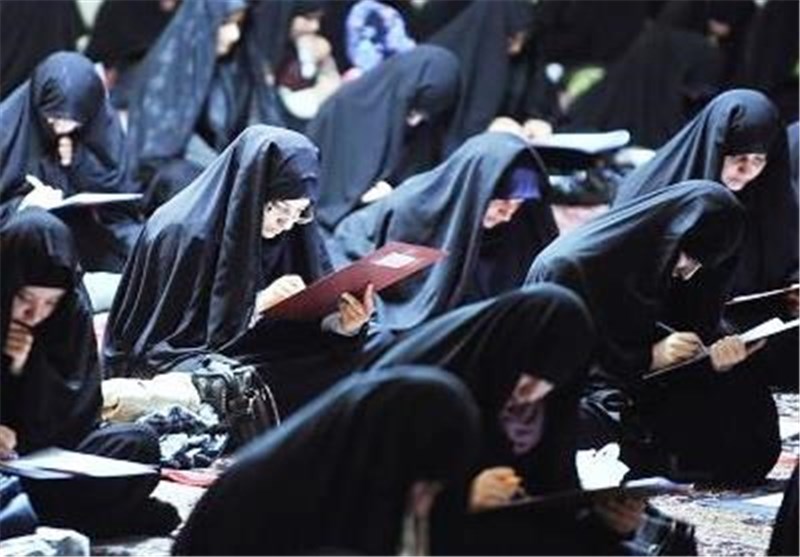 مراسم عزاداری خواهران طلبه در زنجان برگزار می‌شود