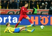 صعود پرتغال با هت‌تریک رونالدو/ فرانسه با گل به خودی اوکراینی‌ها راهی برزیل شد