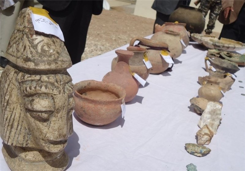 حفاران غیرمجاز آثار باستانی در حین حفاری در شهرستان سیروان دستگیر شدند