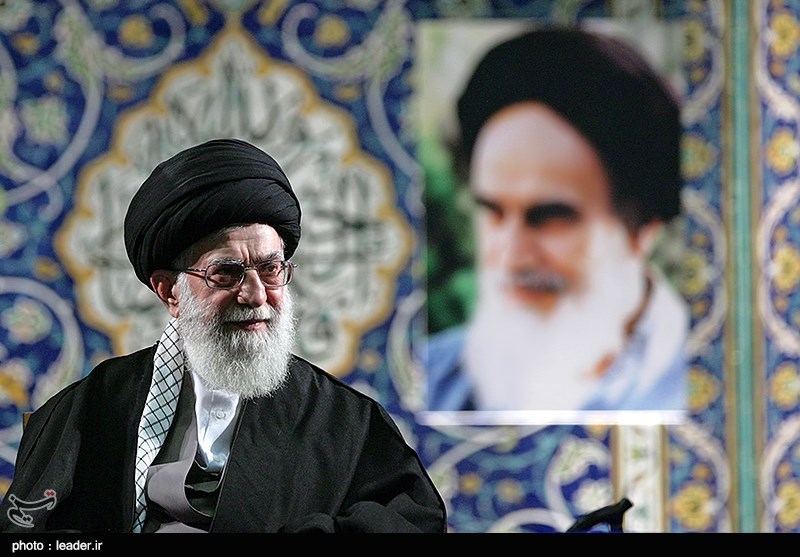 امام خامنه‌ای: شکست دادن آمریکا معجزه انقلاب اسلامی است