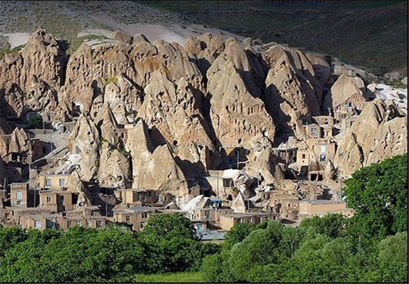 سفر به خانه‌هایی در دل کوه با قدمت 800 ساله + تصاویر