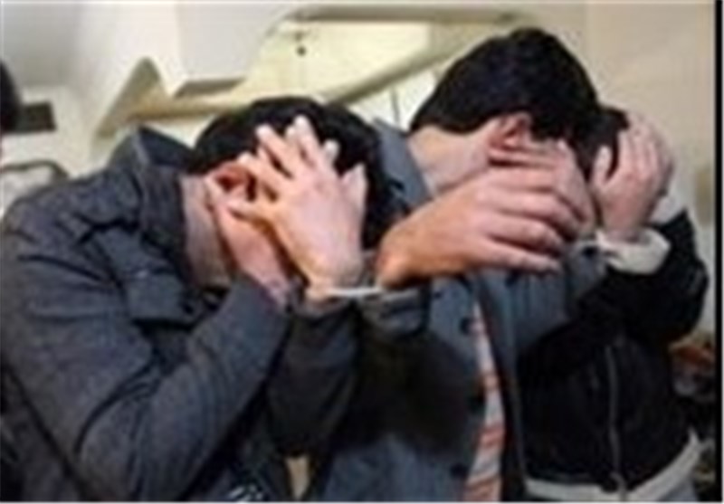 دستگیری باند زورگیران و جاعلان اسکناس در اراک