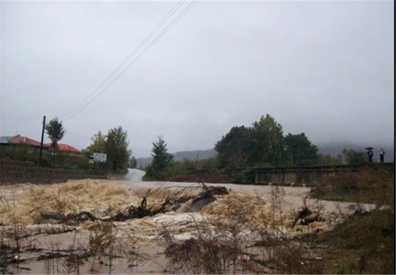 15 روستای شهرستان سلسله در محاصره سیلاب