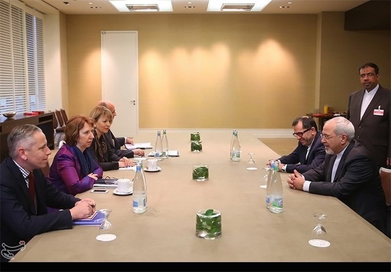 دیدار ظریف و اشتون در روز چهارم مذاکرات ژنو آغاز شد