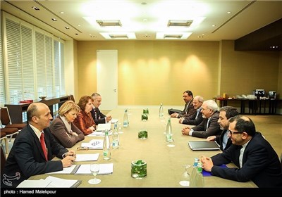 Third Day of Iran-Powers Talks in Geneva