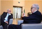 ظریف با اخضر ابراهیمی در ژنو دیدار کرد