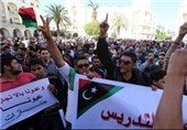 تظاهرات در لیبی در مخالفت با شبه نظامیان‬ و دعوت به نافرمانی مدنی