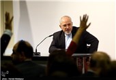 Zarif Calls on West to Restore Iranian Nation’s Trust