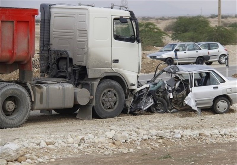 تصادف محور داراب – شیراز 12 مصدوم برجای گذاشت