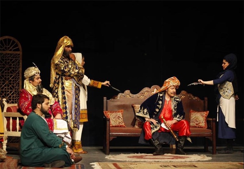 اجرای نمایش «عماد‌ الملک» با ویژگی‌های تعزیه و شبیه‌خوانی معاصر